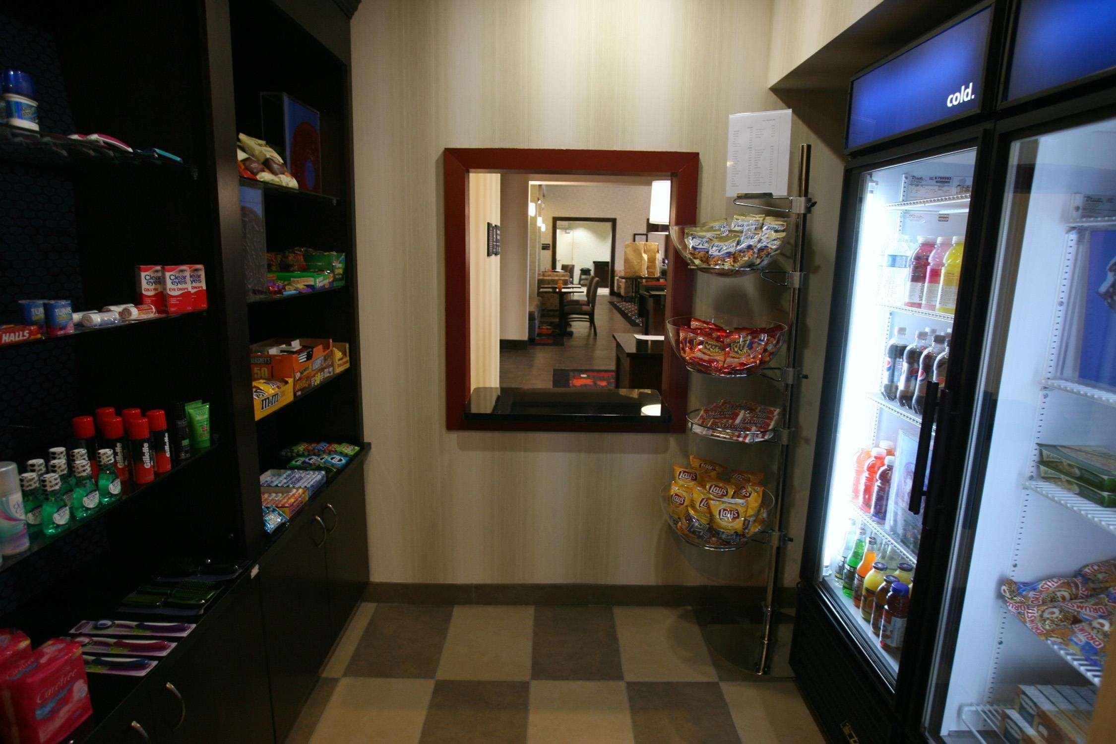 Hampton Inn & Suites Red Deer Penhold Tiện nghi bức ảnh