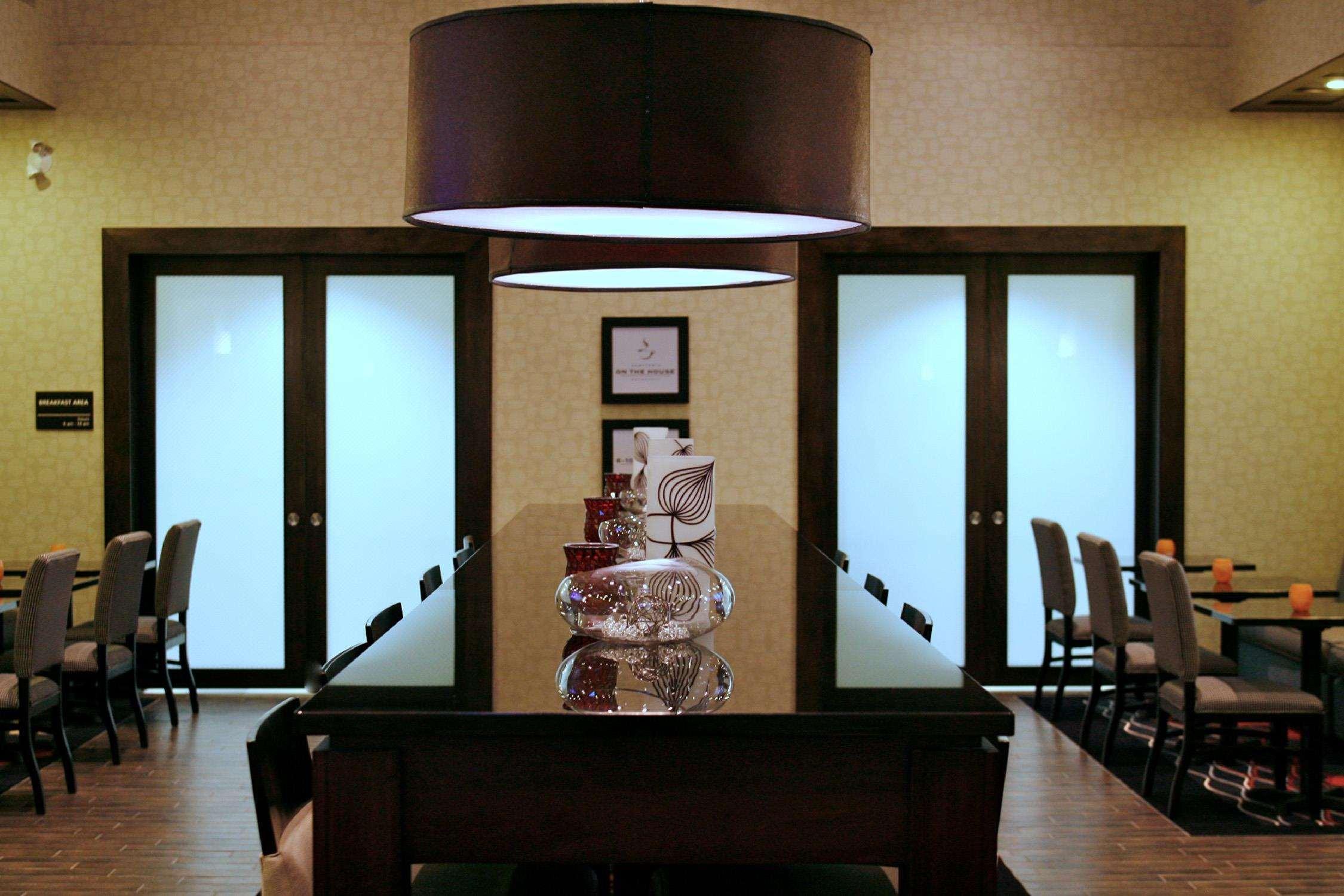 Hampton Inn & Suites Red Deer Penhold Nhà hàng bức ảnh